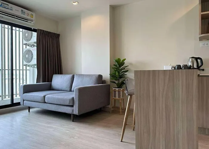 The View Chaengwattana 14 Апартаменты Бангкок