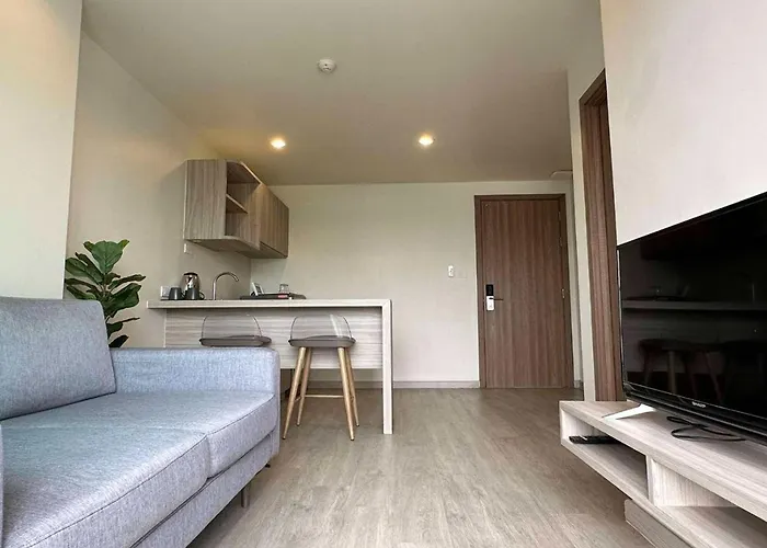 Апартаменты The View Chaengwattana 14 *